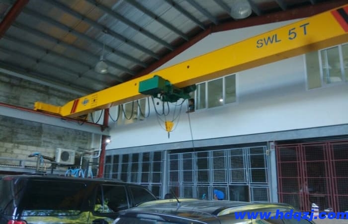 橋式起重機出現焊接變形的幾種原因及影響 橋式起重機出現焊接變形的幾種原因及影響