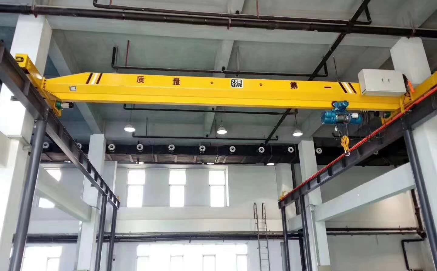 橋式起重機的構成以及安全注意事項 橋式起重機的構成以及安全注意事項