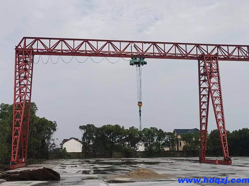 防傾覆系統對龍門吊的結構和電氣系統有哪些要求?