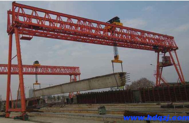 MG型雙主梁龍門吊 MG型雙主梁龍門吊
