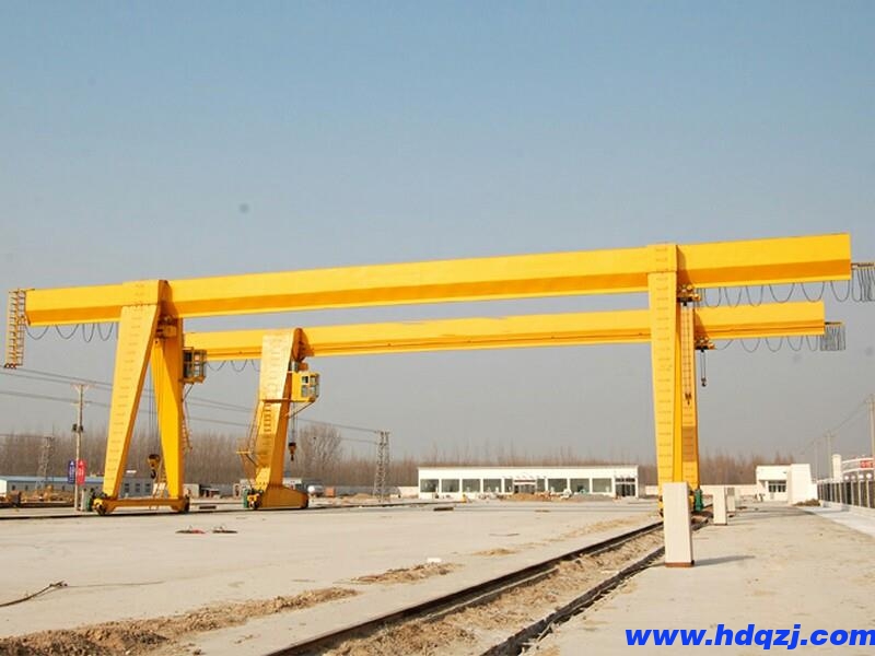 門式起重機(jī)的形式分類及應(yīng)用特點(diǎn) 門式起重機(jī)的形式分類及應(yīng)用特點(diǎn)