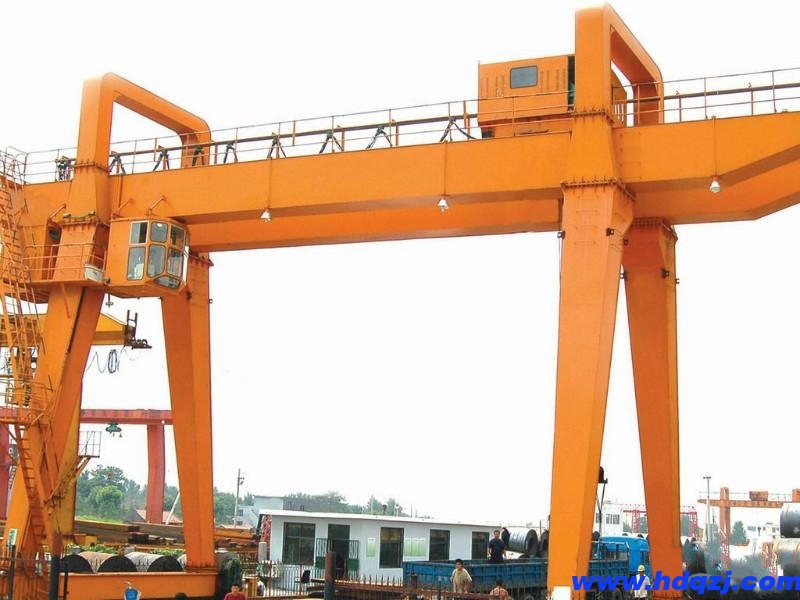 門式起重機及其保護接地的檢驗方法 門式起重機及其保護接地的檢驗方法