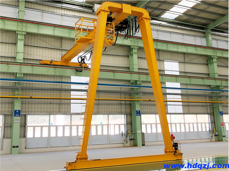 MHB型單梁半門式起重機 MHB型單梁半門式起重機