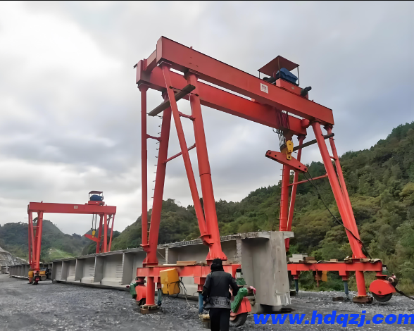 龍門吊減速機(jī)為什么會(huì)漏油？